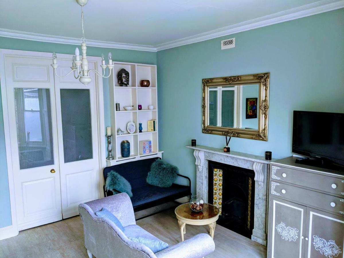 Beautiful One Bedroom Ground Floor Apartment With Parking Exeter Exterior foto